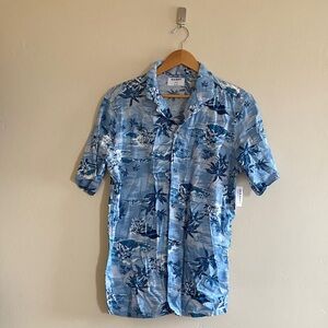 Old Navy Blue Floral Casual Button Down Shirt